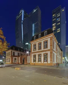 Palais Thurn und Taxis in front of the luxury hotel Jumeirah Frankfurt