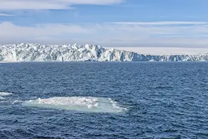 Palanderbukta, Icecap and pack ice