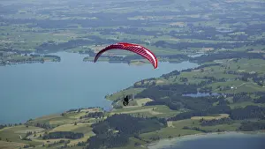 Category Mountain Landscapes Prints: Panorama from the Tegelberg, paragliders