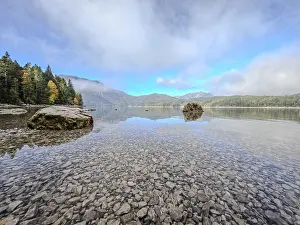 Panoramablick auf Alpen und Eibsee Bayern Deutschland