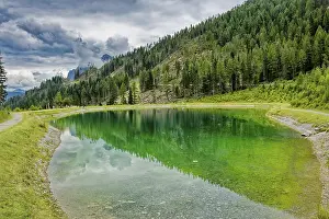 Category Mountain Landscapes Prints: Panoramic lake, mountain lake, Stubai Alps near Telfes and Fulpmes
