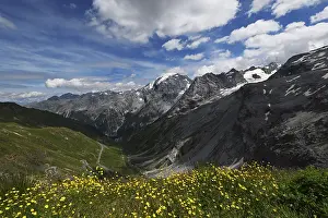 Panoramic view of mountains in summer