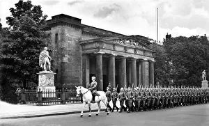 Parade in front of Neue Wache, New Guard House