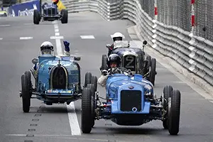 Parade of vintage pre-war racing cars