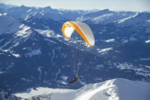 Category Mountain Landscapes Prints: Paraglider, Nebelhorn, 2224m, near Oberstdorf