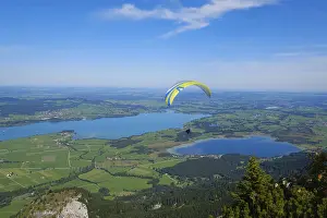 Paragliding over Bannwaldsee and Forggensee