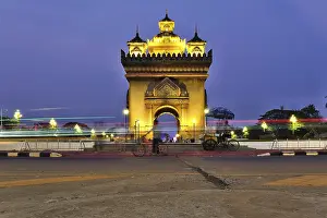Category Historic EN Prints: Patuxai, triumphal arch