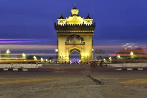 Category Historic EN Prints: Patuxai, triumphal arch