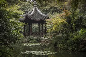 Pavilion, Liuhe Temple, Hangzhou