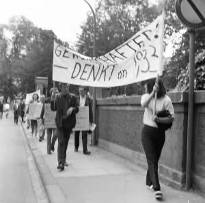 The peace movement, here on 9. 6