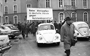 The peace movement demonstrated in Bonn on 16