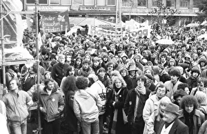 Peace movement demonstrates against missile bases despite heavy snowfall in December 1981