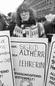 People affected by the Radical Decree and their friends demonstrated against occupational bans 02