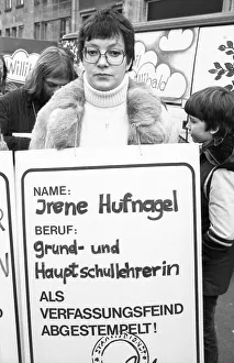 People affected by the Radical Decree and their friends demonstrated against occupational bans 02