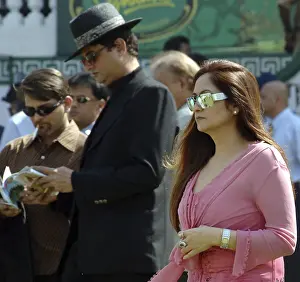 People at Mahalaxmi Race Course