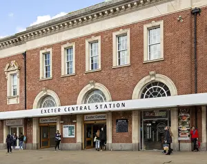 People outside Exeter Central Station railway station