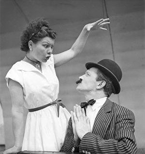 Performance in 1948. The artists under the stage name Arlington perform on the Main Stage