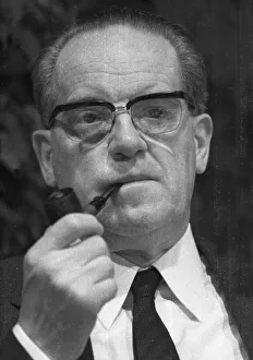 Personalities from politics, business and culture from the years 1965-71