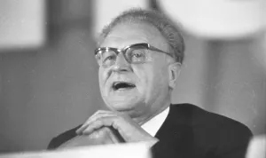 Personalities from politics, economy and culture from the years 1965-71