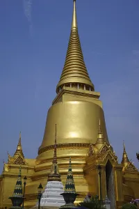 Phra Sri (Rattana) Chedi, Wat Phra Kaeo