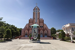 Phuoc My Catholic Church, Thap Cham
