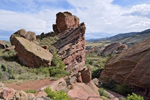 Category Mountain Landscapes Prints: Picnic Rock, red sandstone rocks