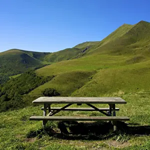 Picnic table in front of the pass Col of Croix Morand