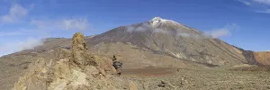 Pico del Teide, 3715m and Roques de Garcia