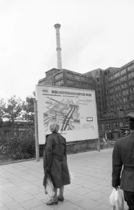 The picture was taken between 1965 and 1971