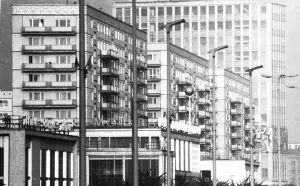 The picture was taken between 1965 and 1971