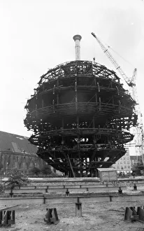 The picture was taken between 1965 and 1971