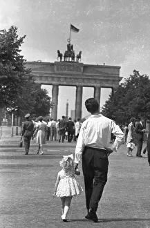 The picture was taken between 1965 and 1971