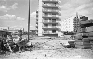 The picture was taken between 1965 and 1971