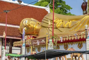 A picture of the Waramartaya Punthasatharam Temple (Khun Chan Temple)