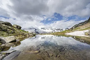 Picturesque mountain landscape with mountain lake