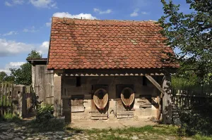 Pigsty around 1850, with two horse halters