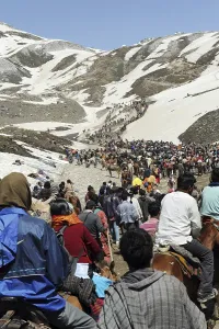 Pilgrim, mahagunas pass, amarnath yatra