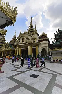Pilgrims at Shwedagon Pagoda, Yangon