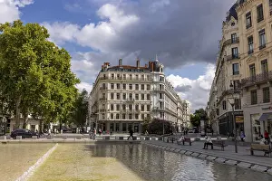 Category Historic EN Prints: Place de la Republique with shops and houses