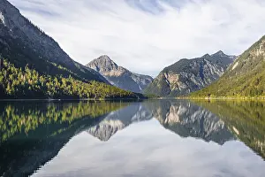 Plansee, mountains reflected in the lake