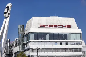 Porscheplatz in Stuttgart Zuffenhausen