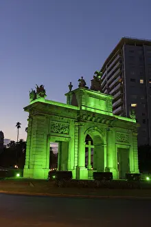 Porta del Mar, Archway for King Felipe II