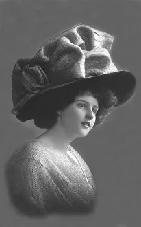 Portrait of a woman with a large hat