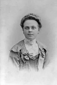 Portrait, young woman looking into the camera