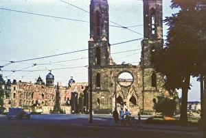Postplatz with the ruins of the Gothic Sohienkirche