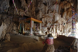 Potholing, speleology, Theravada Buddhism