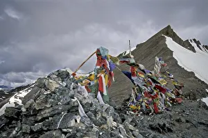 Prayer flags, Parang La or Parang Pass
