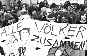 Predominantly students demonstrated in 1982 against US interference in El Salvador