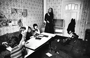 Private tutoring for children with learning difficulties in an afternoon school on 3