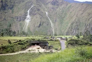 Processing sugar cane into brandy, village near Banos de Agua Santa, Tungurahua province, Ecuador, South America 1962, South America